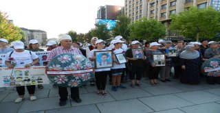 Kosovalılar Dünya Kayıp Kişiler Gününde Yürüdü