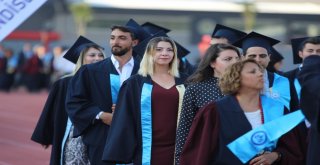 Esogü Mezunlarını Geleceğe Uğurladı