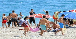 Dünyaca Ünlü Sahilde Şüpheli Bavul Alarmı