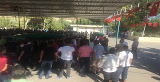 Mersindeki Aile Faciasının Kurbanları Toprağa Verildi