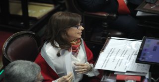 Arjantin Senatosundan Kürtaj Yasasına Ret