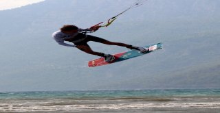 Kiteboard Dünya Şampiyonasının Türkiye Ayağı Tamamlandı