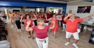 Alzheimere Farkındalık İçin Erdik Dalı Oynayıp, Tiyatro Oyunu Sahneleyecekler