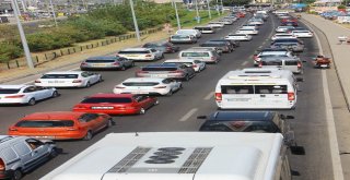 Tatilcilerin Kuyruk Çilesi Tatil Beldelerinden Başladı