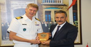 Nato Komutanından Samsuna Övgü