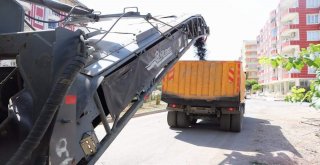 Kayyum Geldi, Siirtte Asfaltlanmayan Yol Kalmadı