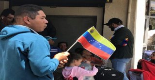 Venezuelalılar, Maduroyu Dinledi
