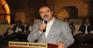 Bakan Ersoy Şanlıurfada Kültür Gecesine Katıldı