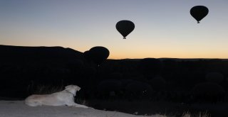 Balonlar Eşliğinde Muhteşem Manzara