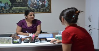 Yunusemrede Çiftler Sorunlarını Uzman Yardımıyla Aşıyor