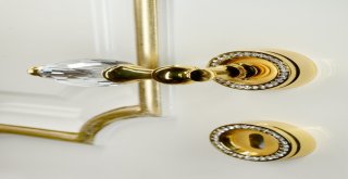 (Özel) Malatyada Altın Kaplamalı Apartman Görenleri Hayrete Düşürüyor