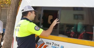 Polislerden Öğrenci Servislerine Denetim