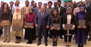 İslam İşbirliği Teşkilatı Uluslararası Staj Programına Sertifika Töreni Düzenlendi
