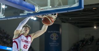 2019 Fıba Basketbol Dünya Kupası Elemeleri: Türkiye: 80 - Ukrayna: 66