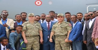 60 Somalili Subay Türkiyede Eğitilecek