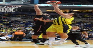 Tahincioğlu Basketbol Süper Ligi: Fenerbahçe: 78 - Beşiktaş Sompo Japan: 73