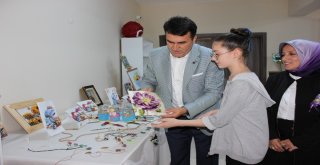 “Bilgi Evi” Sergisi Göz Doldurdu