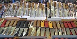 (Özel) Bayram Üzeri Bıçakçılar Dertli