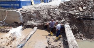 Silopide Su Arıza İşleri Devam Ediyor