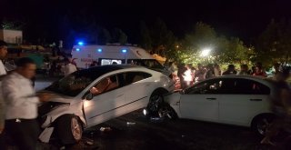 Şanlıurfada Trafik Kazası: 2 Yaralı