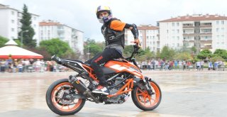 Motosiklet Festivalinde Yürekleri Ağza Getiren An