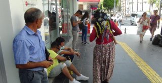 Zabıtayı Gören Engelli Dilenci Kaçarken Arkasından Gazeteciler Bile Yetişemedi