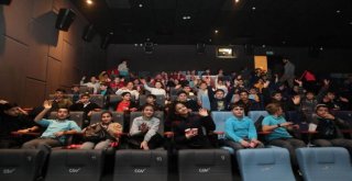 Arnavutköyün İlk Sinema Salonu Açıldı