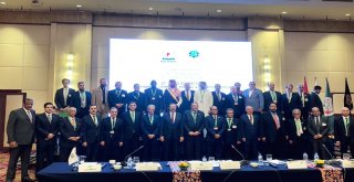 Gso Yönetim Kurulu Başkanı Ünverdi, Tobb Heyetiyle Endonezyada