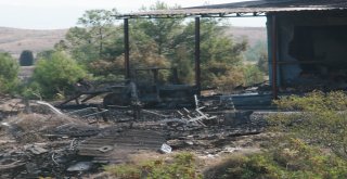Denizlideki Depo Yangınında Maddi Hasar Meydana Geldi