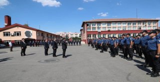 Vali Topaca, Polislerle Bayramlaştı