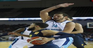 Tahincioğlu Basketbol Süper Ligi: Türk Telekom: 72 - Fenerbahçe: 80