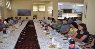 Pütürge Kaymakamına Veda Yemeği