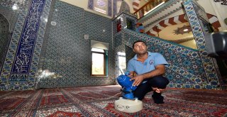 Muratpaşada Camilere Gül Suyu