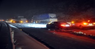 Kar Yağışı Konya-Antalya Karayolunu Trafiğe Kapattı
