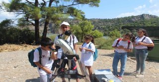 Öğrenciler Doğada Bilimle Buluştu