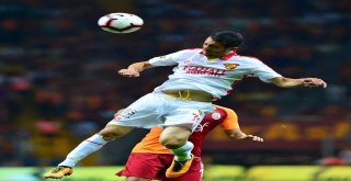 Spor Toto Süper Lig: Galatasaray: 1 - Göztepe: 0 (İlk Yarı)