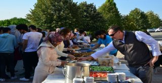 Gediz Protokolü Üniversite Öğrencileri İle Kahvaltıda Buluştu