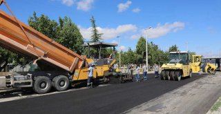 ALINCA CADDESİ’NDE ASFALT ÇALIŞMASI GERÇEKLEŞTİRİLDİ