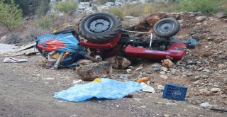 Yayla Dönüşü Feci Kaza:1 Ölü, 2 Yaralı