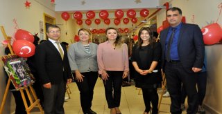 Atatürk Ve Cumhuriyet Sergisine Yoğun İlgi