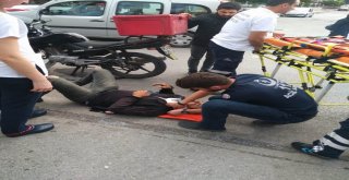 Samsunda Motosiklet Otomobile Çarptı: 1 Yaralı