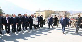 Hakkaride 30 Ağustos Zafer Bayramı Kutlandı