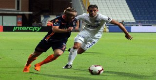 Spor Toto Süper Lig: Kasımpaşa: 0  - Medipol Başakşehir: 0 (İlk Yarı)