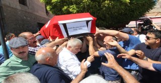 Eski Sağlık Bakanı Halil İbrahim Özsoy Son Yolculuğuna Uğurlandı