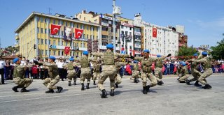 Komandoların Zeybek Oyunu, Zafer Bayramına Damga Vurdu