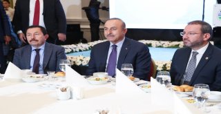 Bakan Çavuşoğlu ‘Yeni Dönemde Türkiyenin Dış Politika Vizyonu Konferansına Katıldı