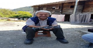 (Özel) Hayatında İlk Defa Drone Gören Adamın Tepkisi Sosyal Medyayı Salladı