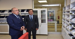 Bakan Yardımcısı Prof. Dr. Dursun: “Biz Kitapla Gençler Arasındaki Köprüyü Kurmaktan Kendimizi Addediyoruz”