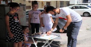 Miniklerden Sokak Hayvanları İçin Anlamlı Proje