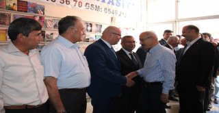 Lütfi Elvan Karamanda Partisinin Bayramlaşma Programına Katıldı